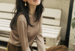 张雯的个人资料,才华横溢的年轻才俊，多领域成就斐然